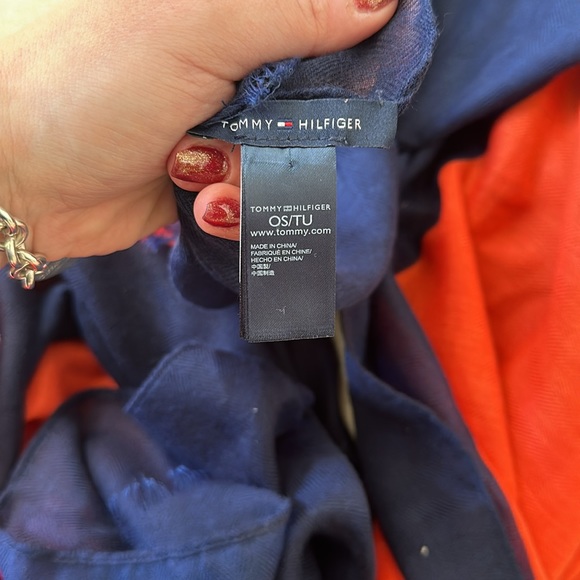 *PRICE FOR BOTH* Tommy Hilfiger - Picture 3 of 7